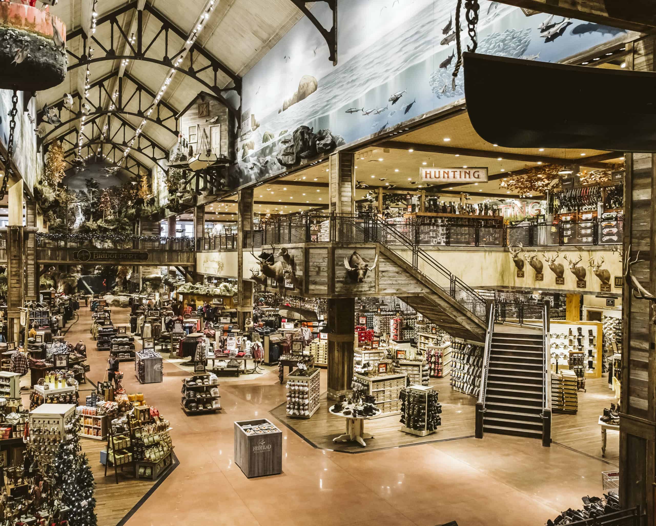 Inspiring Retail Experience Bass Pro Shops and Cabela's - Bass Pro 